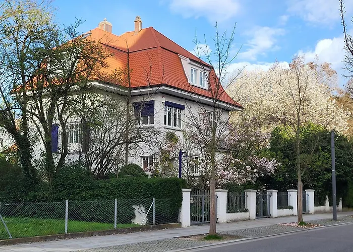 Villa Am Rosenfelspark